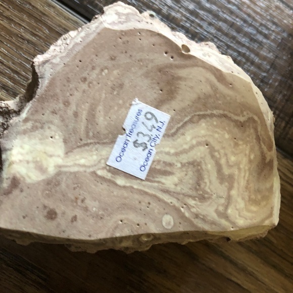 Poly-Resin Granite Rock Water Dish & Tree Stump - Picture 5 of 5